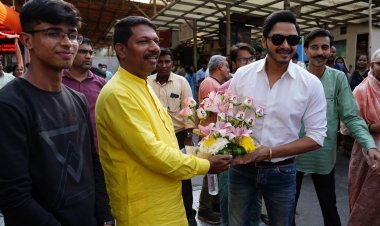 Actor Shreyas Talpade Launched the poster of Poster Boyz 2