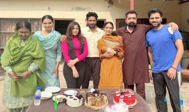 Sehnoor Celebrates Director Mehraaj's Birthday on the Sets of Their Web Series "FASAL" with the Entire Cast and Crew- Check Images
