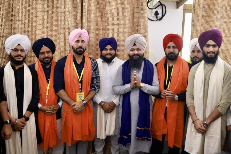 Gippy Grewal, Binnu Dhillon, Karamjit Anmol, Amardeep Grewal Unite Hearts on Kartarpur Sahib Pilgrimage, Spreading Love and Harmony Across Borders
