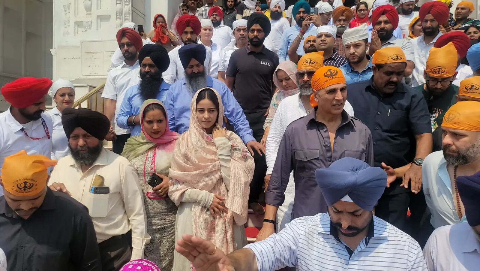 Trailer Out! Akshay Kumar's Kesari Chapter 2 Team Honors History in Amritsar